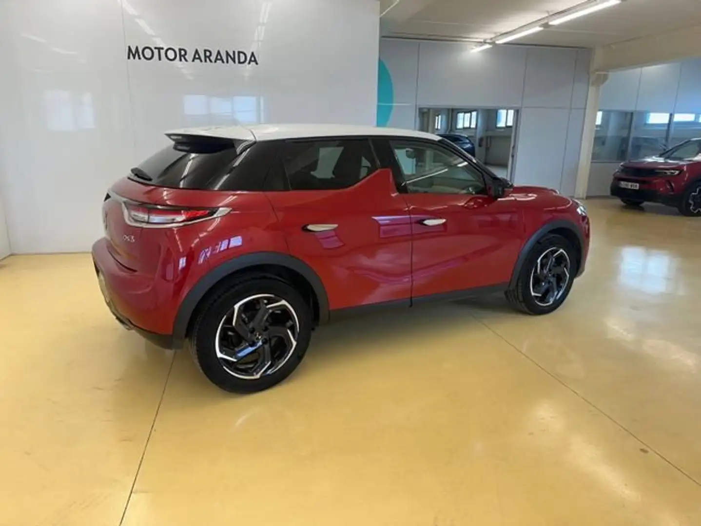 DS Automobiles DS 3 PureTech 96 kW Automático RIVOLI Rojo - 2