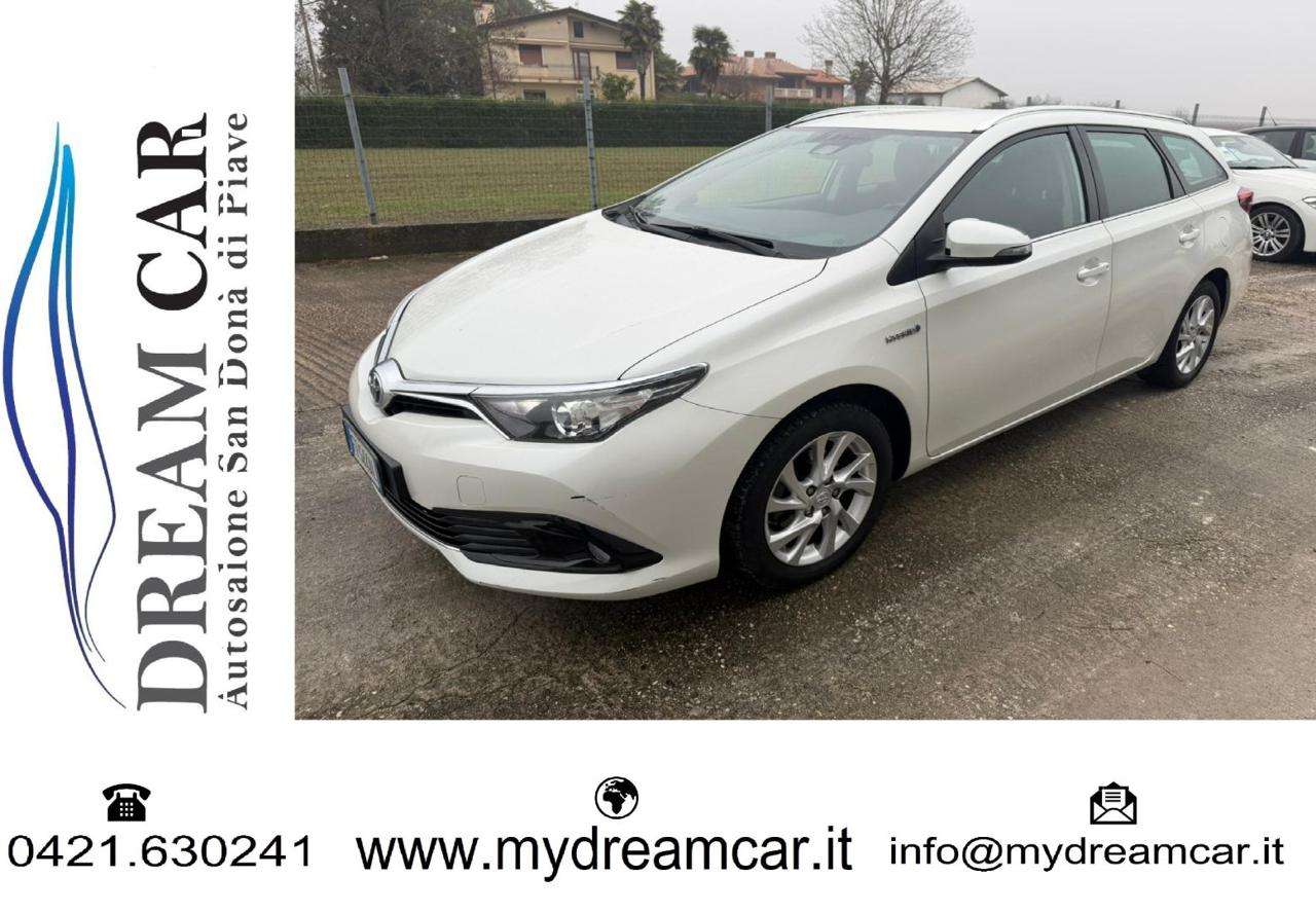 Toyota Auris 1.8 Hybrid