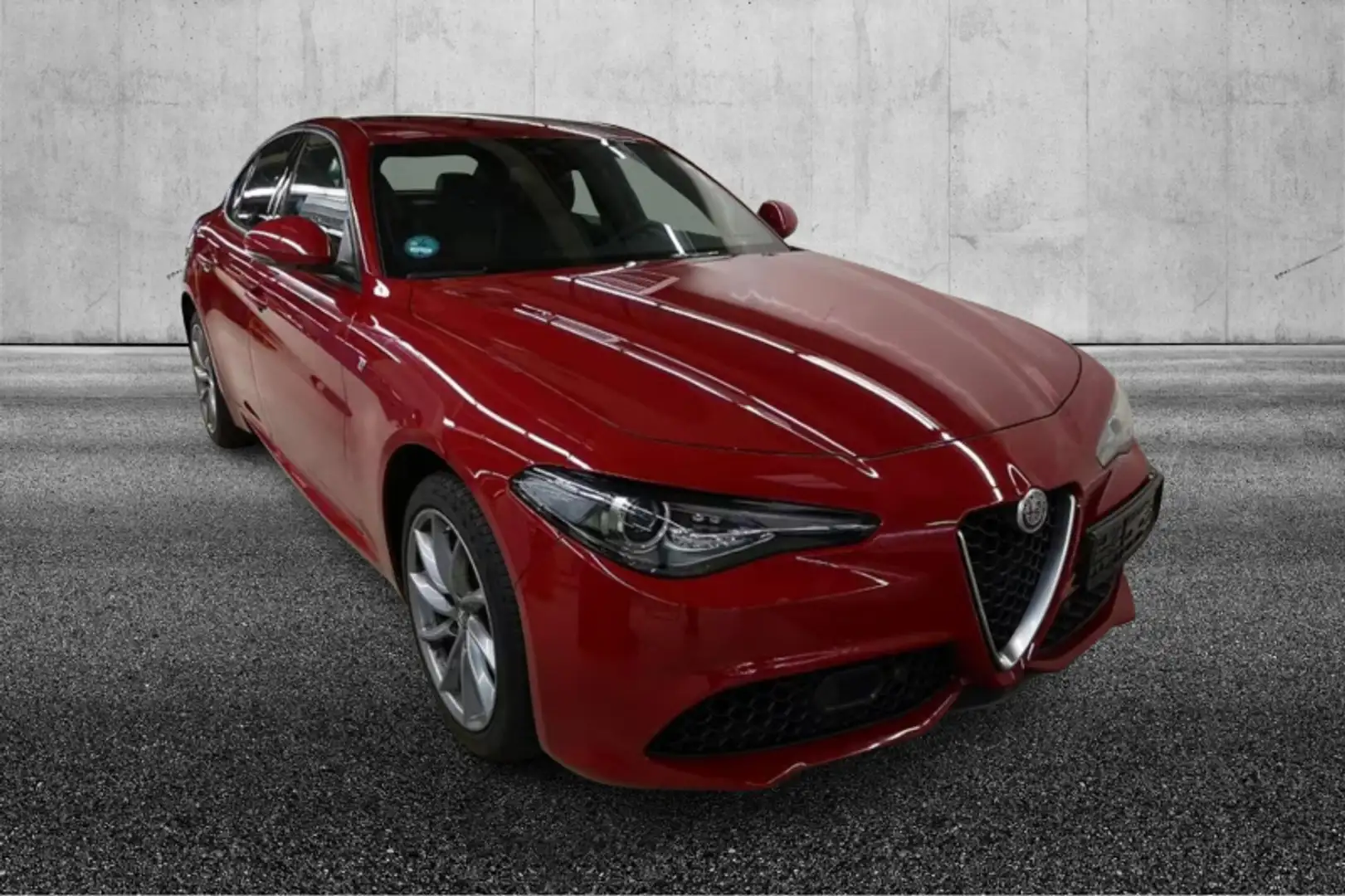 Alfa Romeo Giulia Giulia Rosso - 1