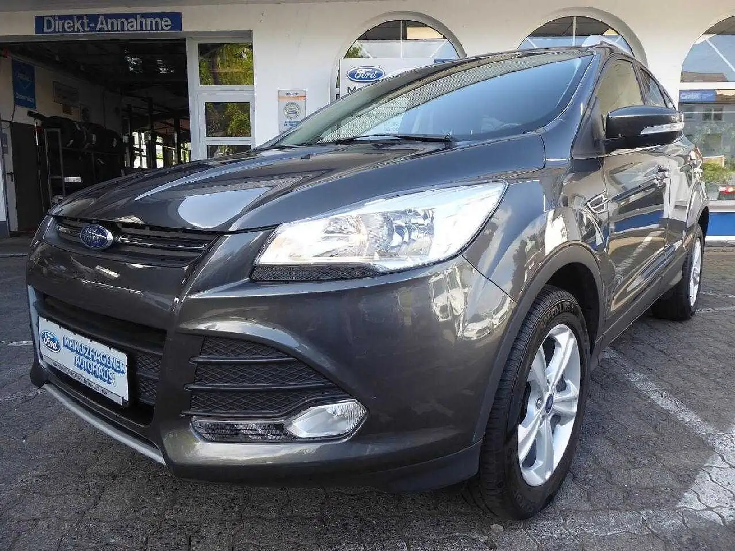 Ford Kuga Trend, Navi, Panoramadach Gris - 1