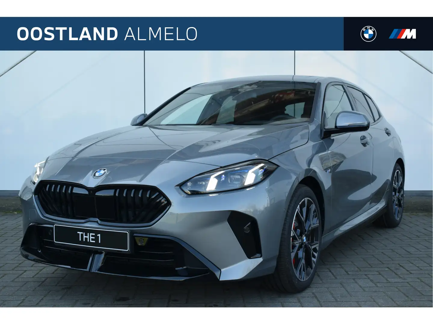 BMW 120 1 Serie High Executive M Sport Automaat / Panorama Grijs - 1