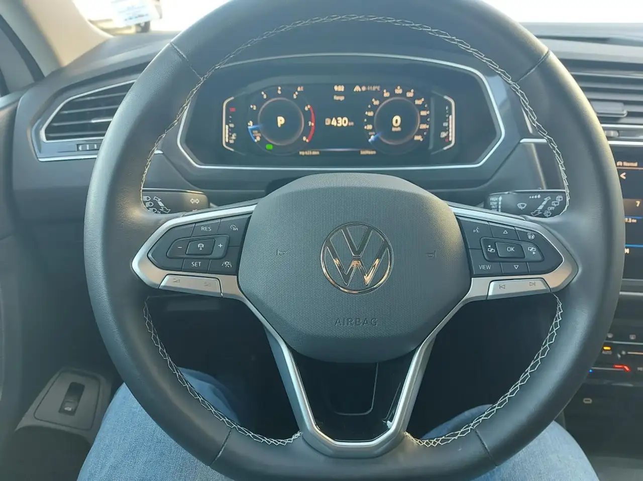 Volkswagen Tiguan снимка Volkswagen Tiguan