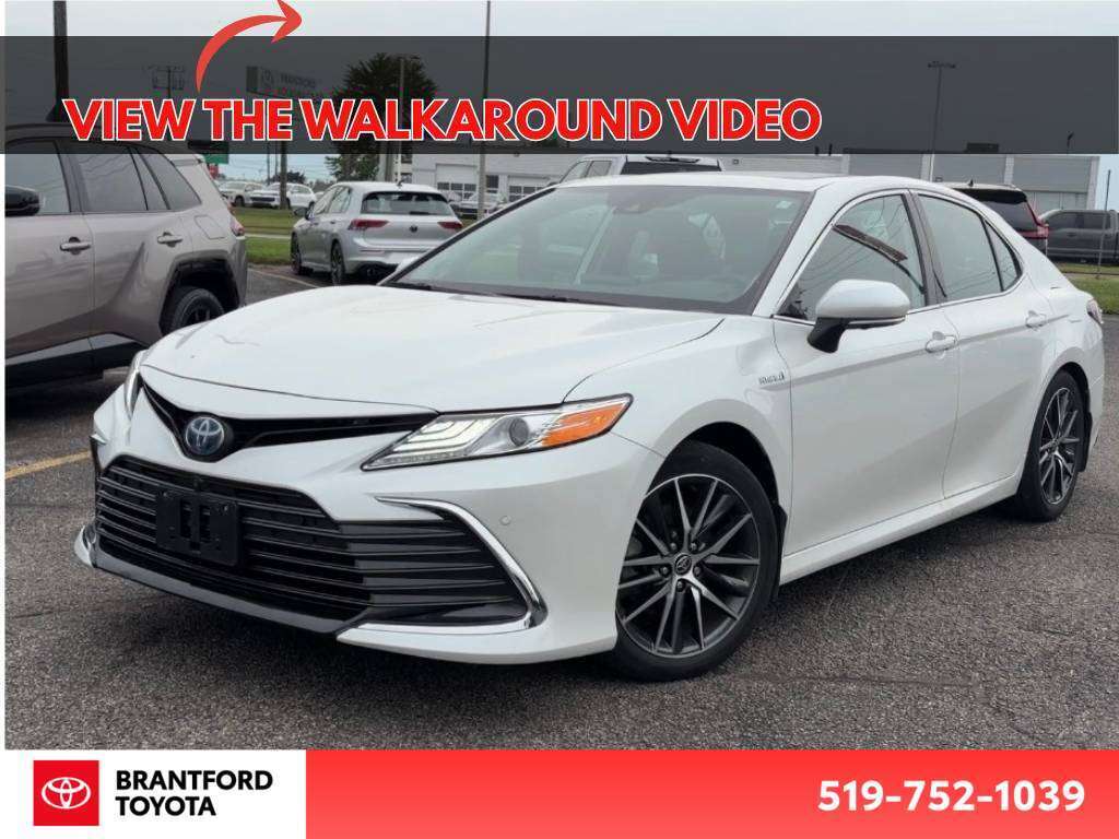 White 2021 Toyota Camry Hybrid Sedan Front-Wheel Drive Automatic