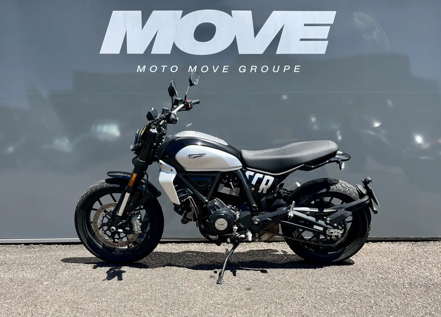 Ducati Scrambler - 2
