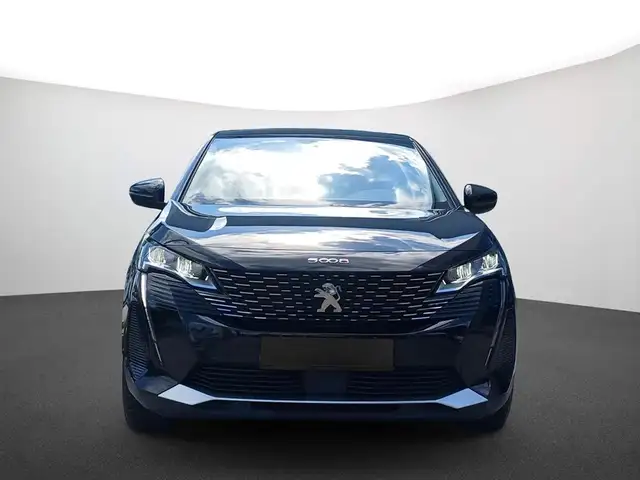 Peugeot 5008 view 3