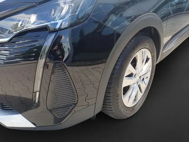 Peugeot 5008 view 10