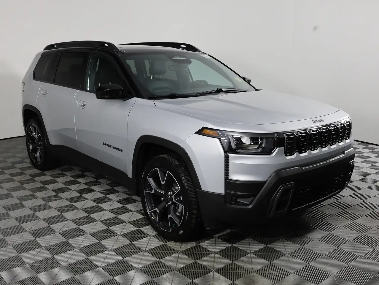 Jeep Cherokee снимка Jeep Cherokee