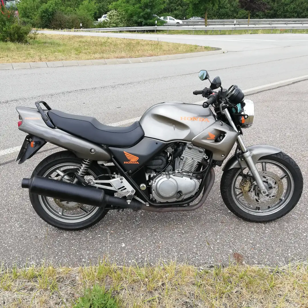 Honda CB 500 naked bike - 1