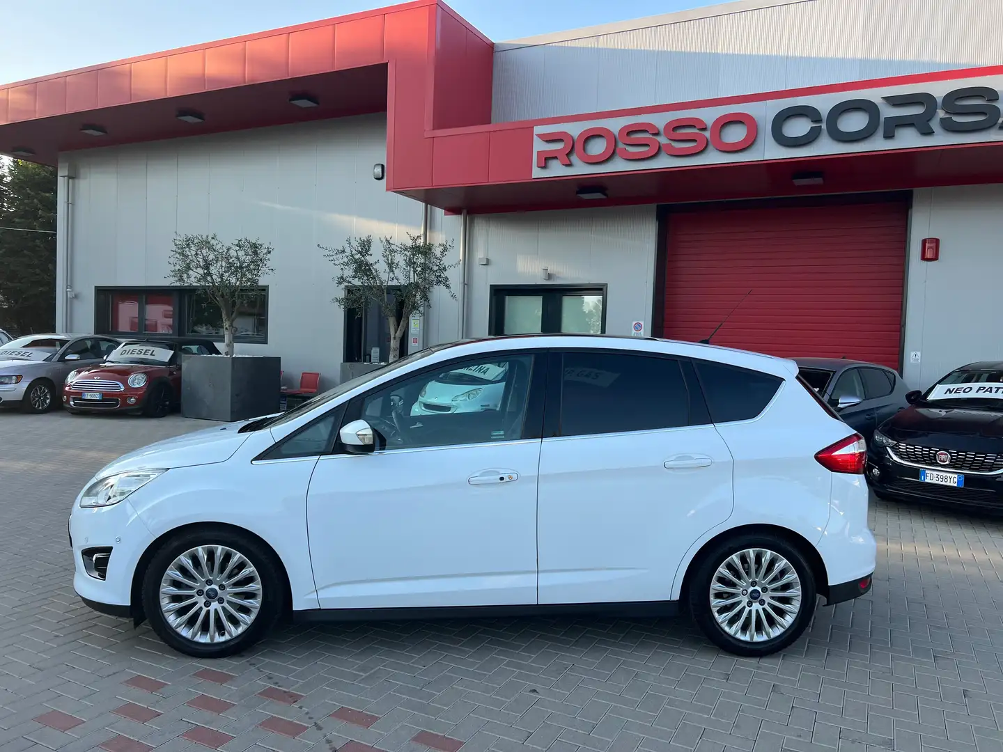 Ford C-Max 1.6 tdci Titanium 115cv dpf UNIPRO FULL TETTO Blanc - 2