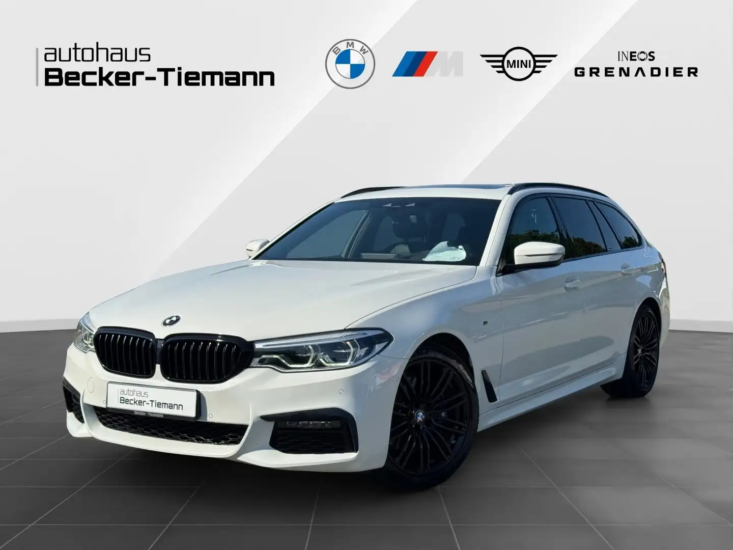BMW 530 d xDrive Touring M Sport | AHK | HuD | Pano.Dach | Blanc - 1