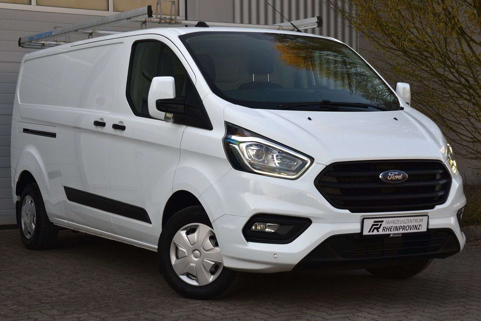 Second hand Ford Transit Custom 
