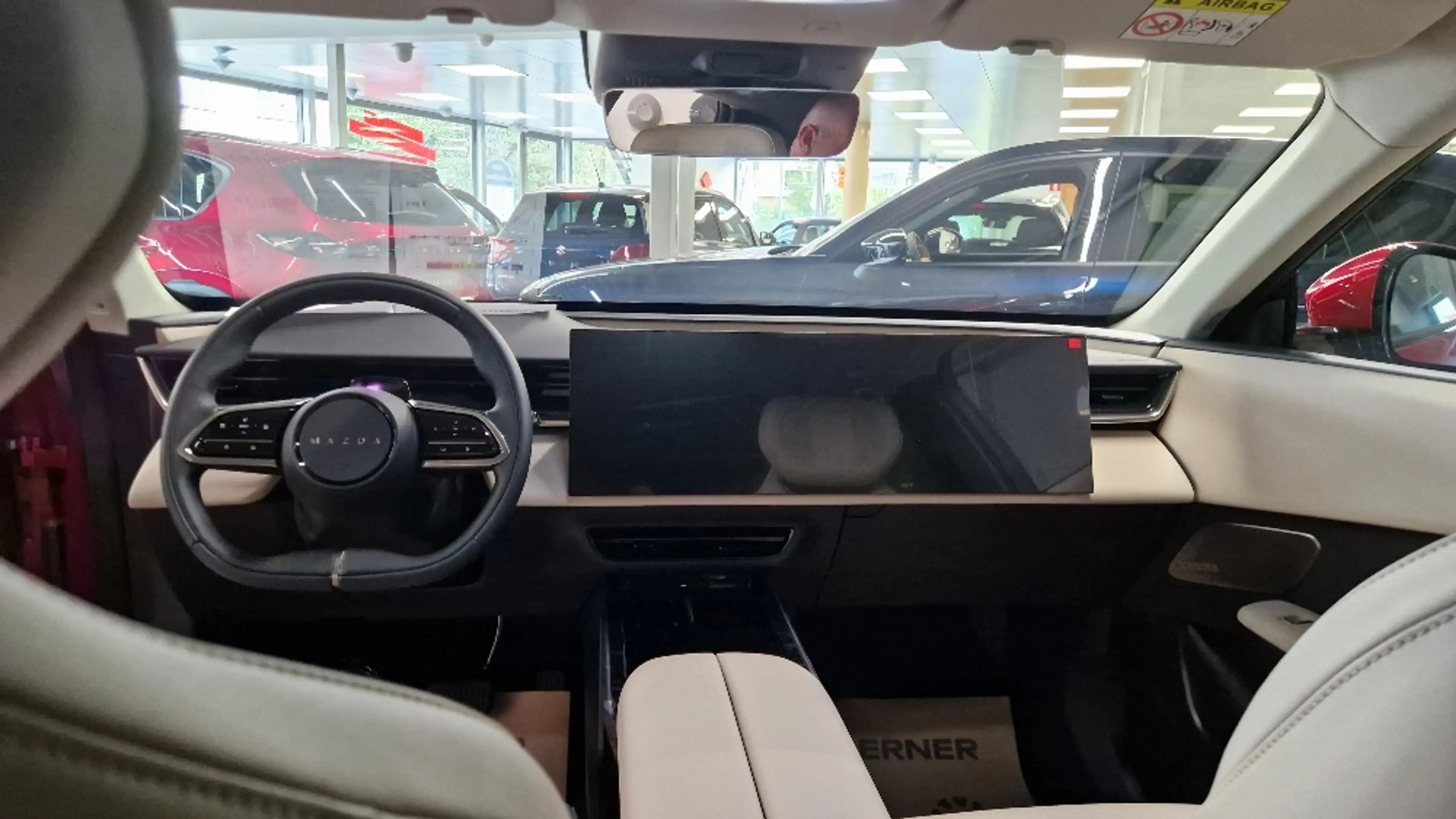 Mazda CX-6e CX-6e 78 kWh Takumi — photo 9