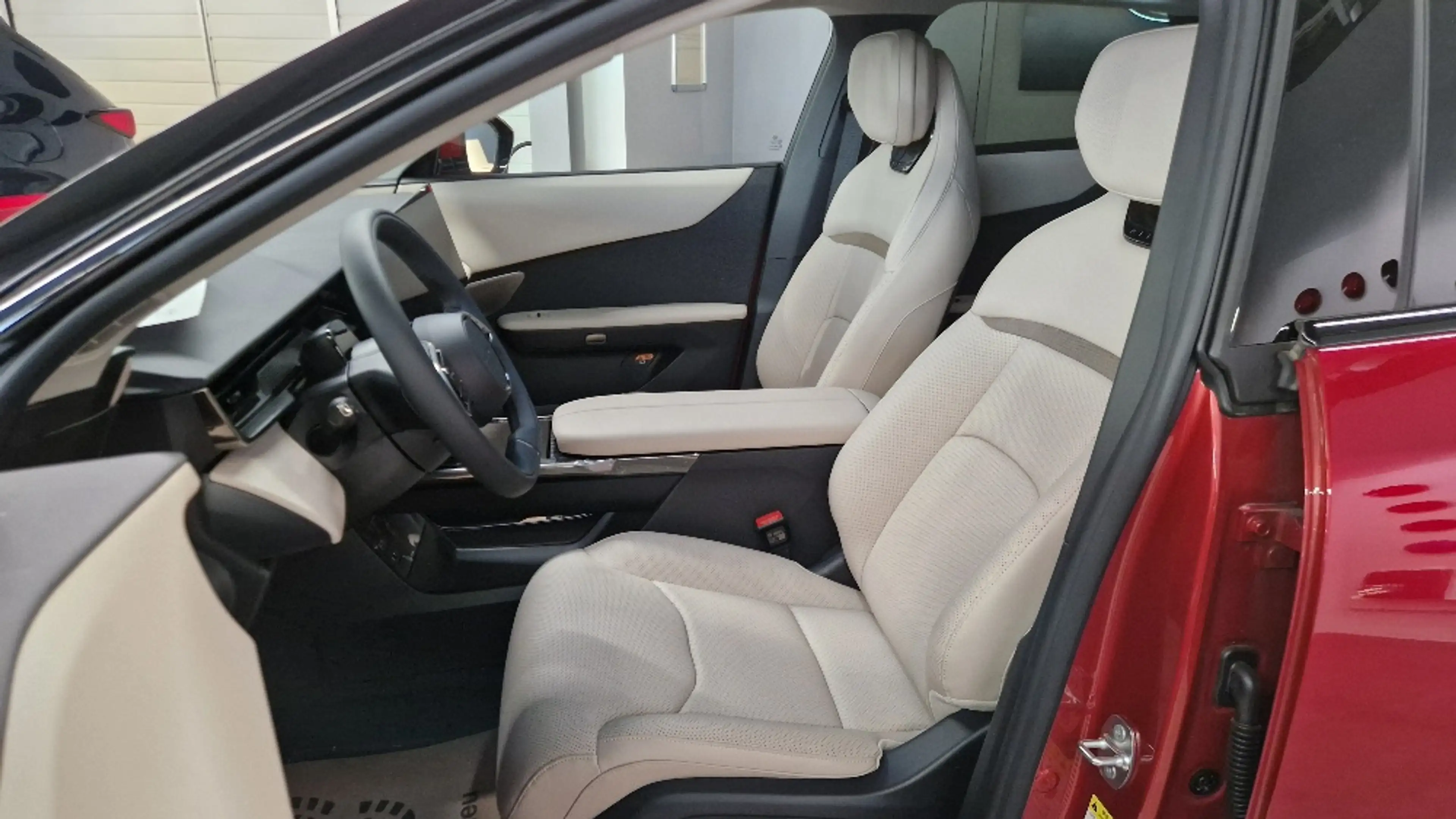 Mazda CX-6e CX-6e 78 kWh Takumi — photo 6