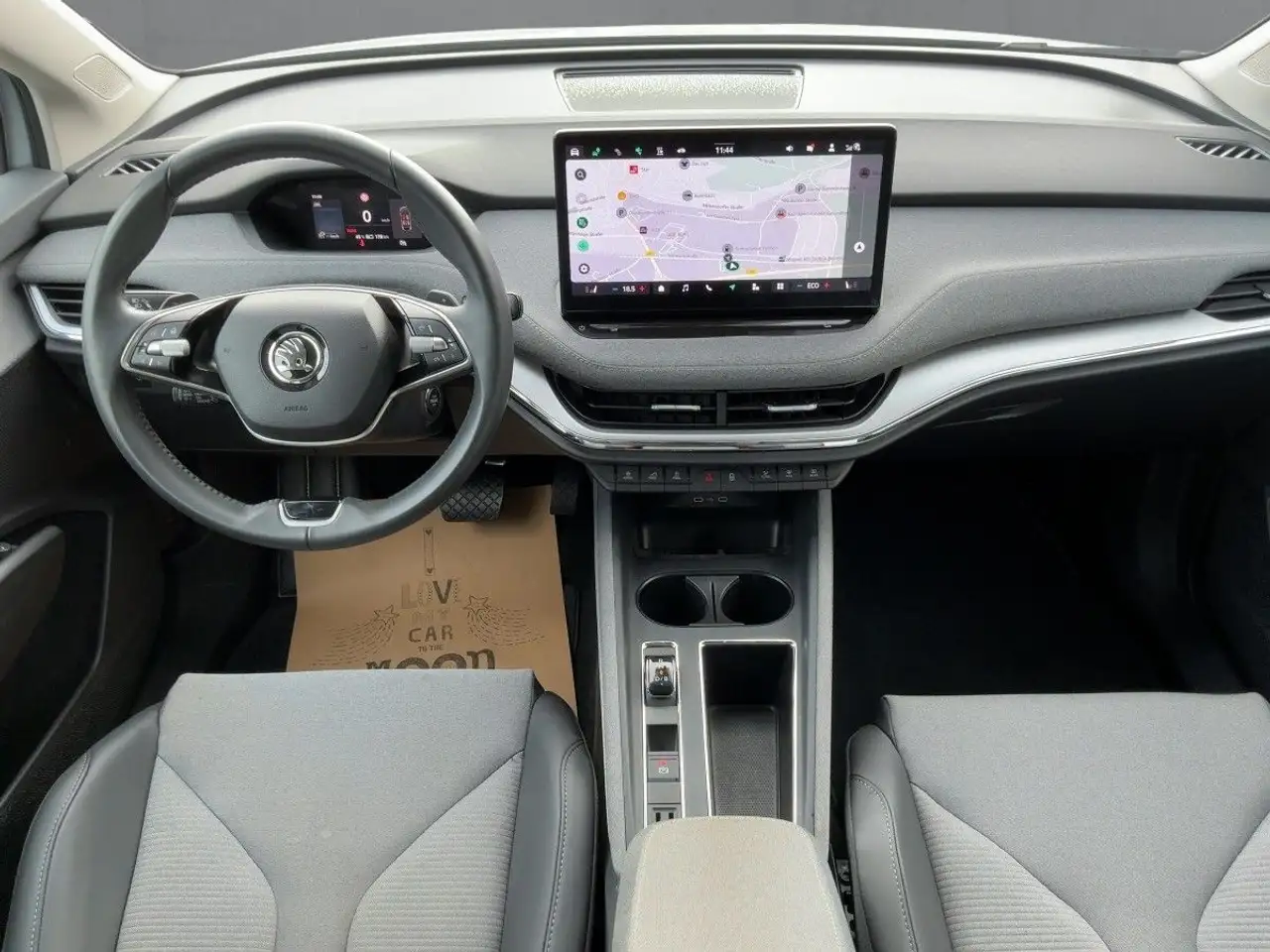 Skoda Enyaq iV 85x LOFT LED+NAVI+AHK+ACC+SHZ+WäPu+19Z., миниатюра 9