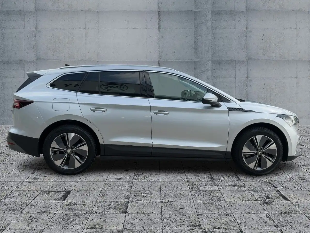 Skoda Enyaq iV 85x LOFT LED+NAVI+AHK+ACC+SHZ+WäPu+19Z., миниатюра 7