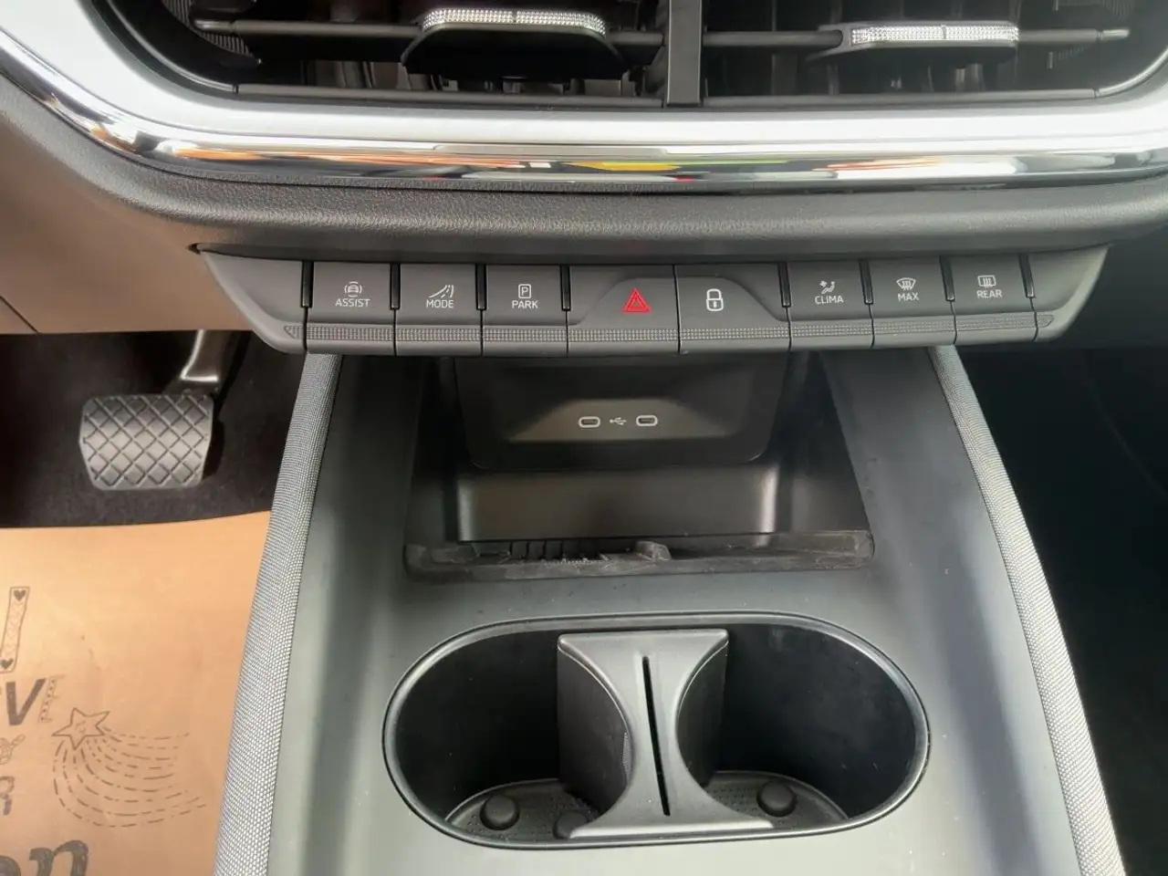 Skoda Enyaq iV 85x LOFT LED+NAVI+AHK+ACC+SHZ+WäPu+19Z., миниатюра 18