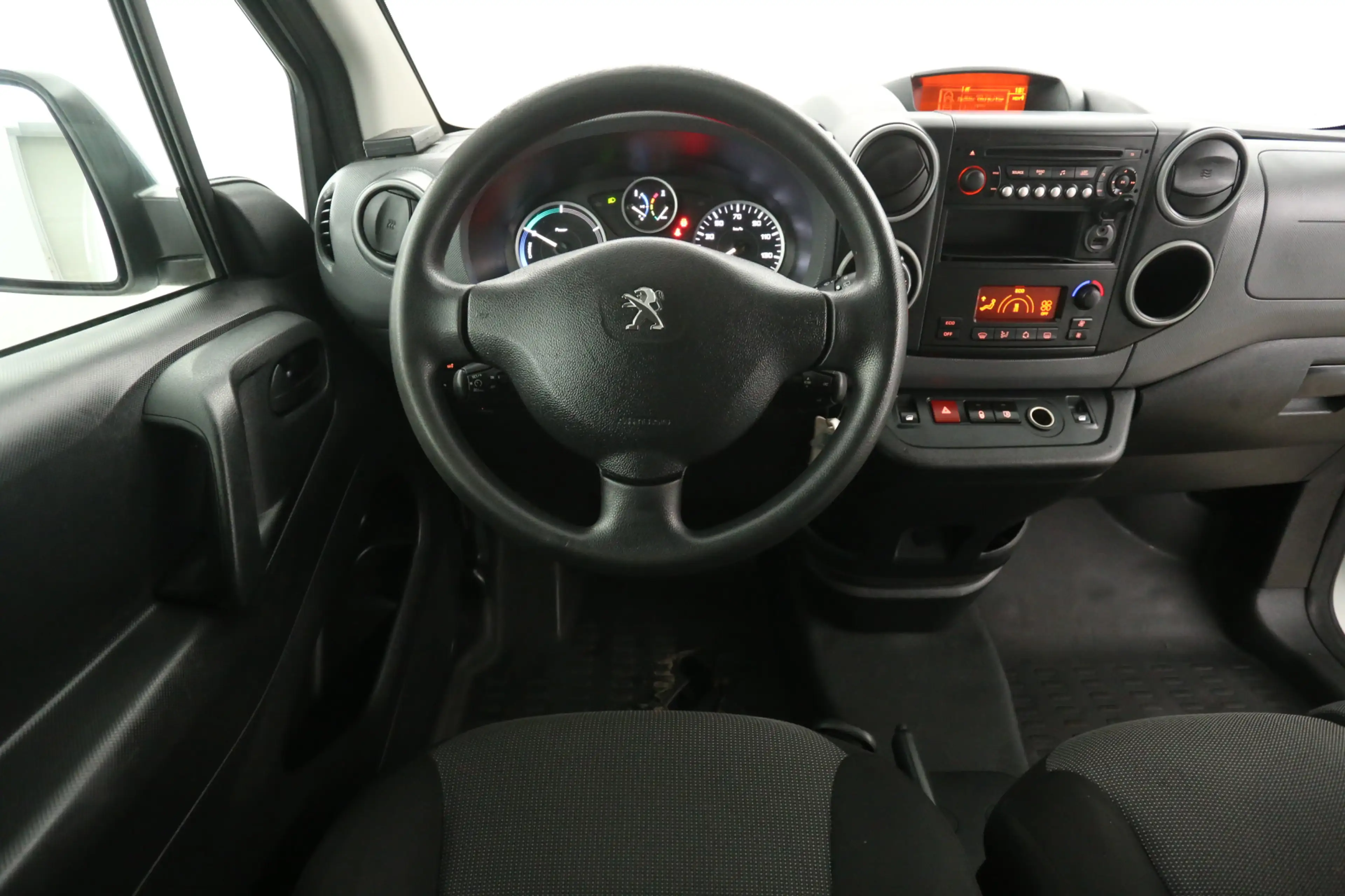 Peugeot Partner Electric L2 Pro | SOH 86% | 3 Zits | Airco | Cruis — photo 2