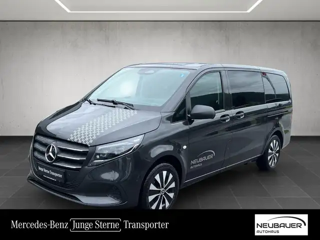 Mercedes-Benz Vito 116 CDI 4x4 Tourer PRO Lang Klima DAB Shz Ansicht 1