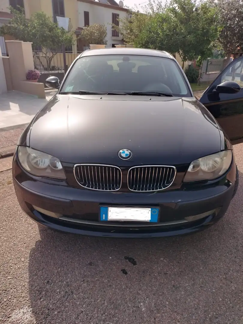 BMW 118 118d 5p 2.0 Attiva 143cv dpf Nero - 1