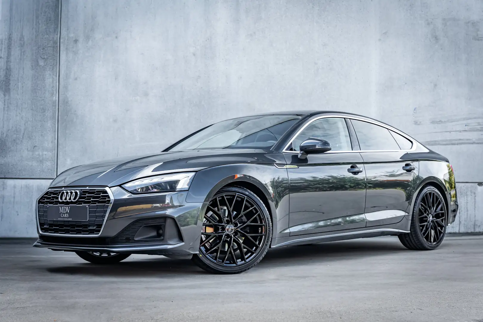 Audi A5 S-LINE*LOOK Grijs - 1