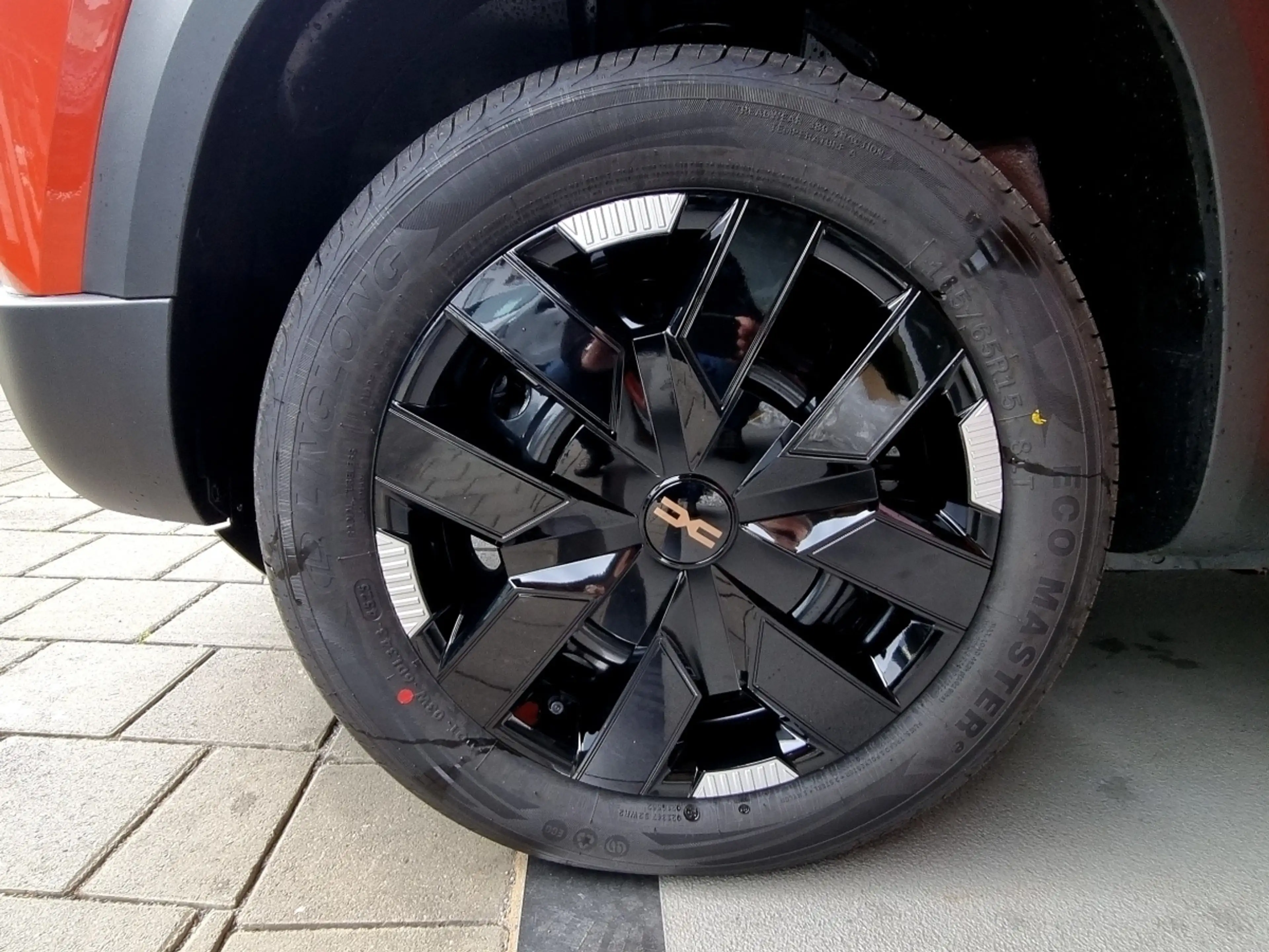 Dacia Spring Extreme electric 100 — photo 12