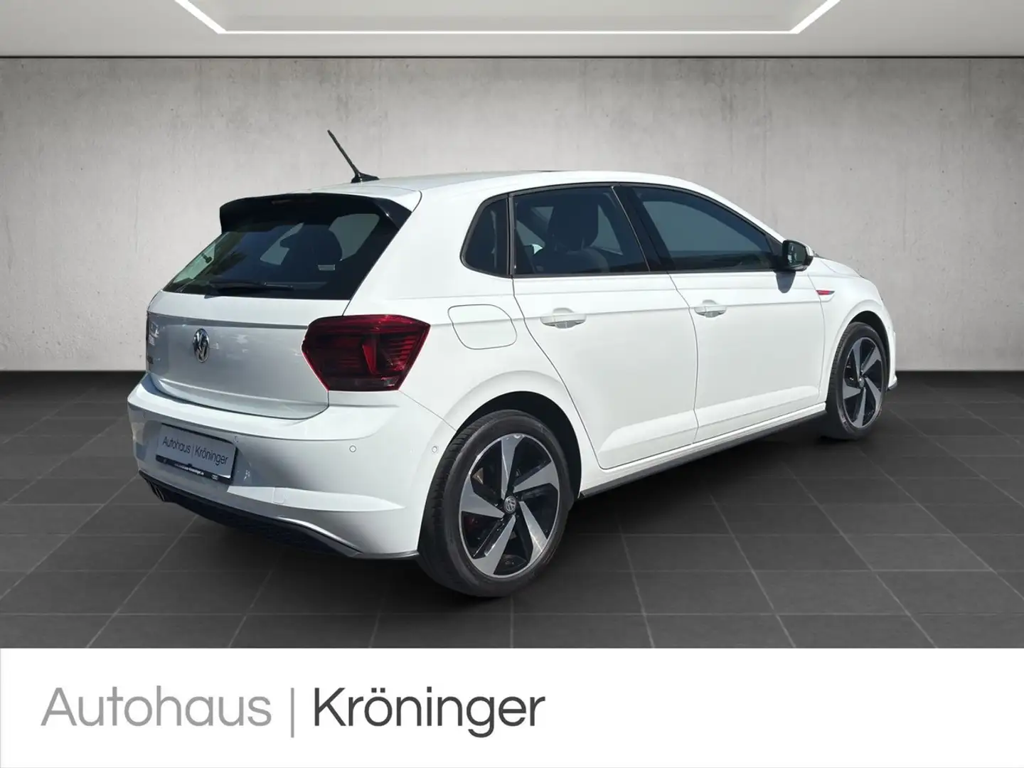 Volkswagen Polo GTI 2.0 TSI DSG Pano AHK SHZ Navi Rück Klima LE... Weiß - 2