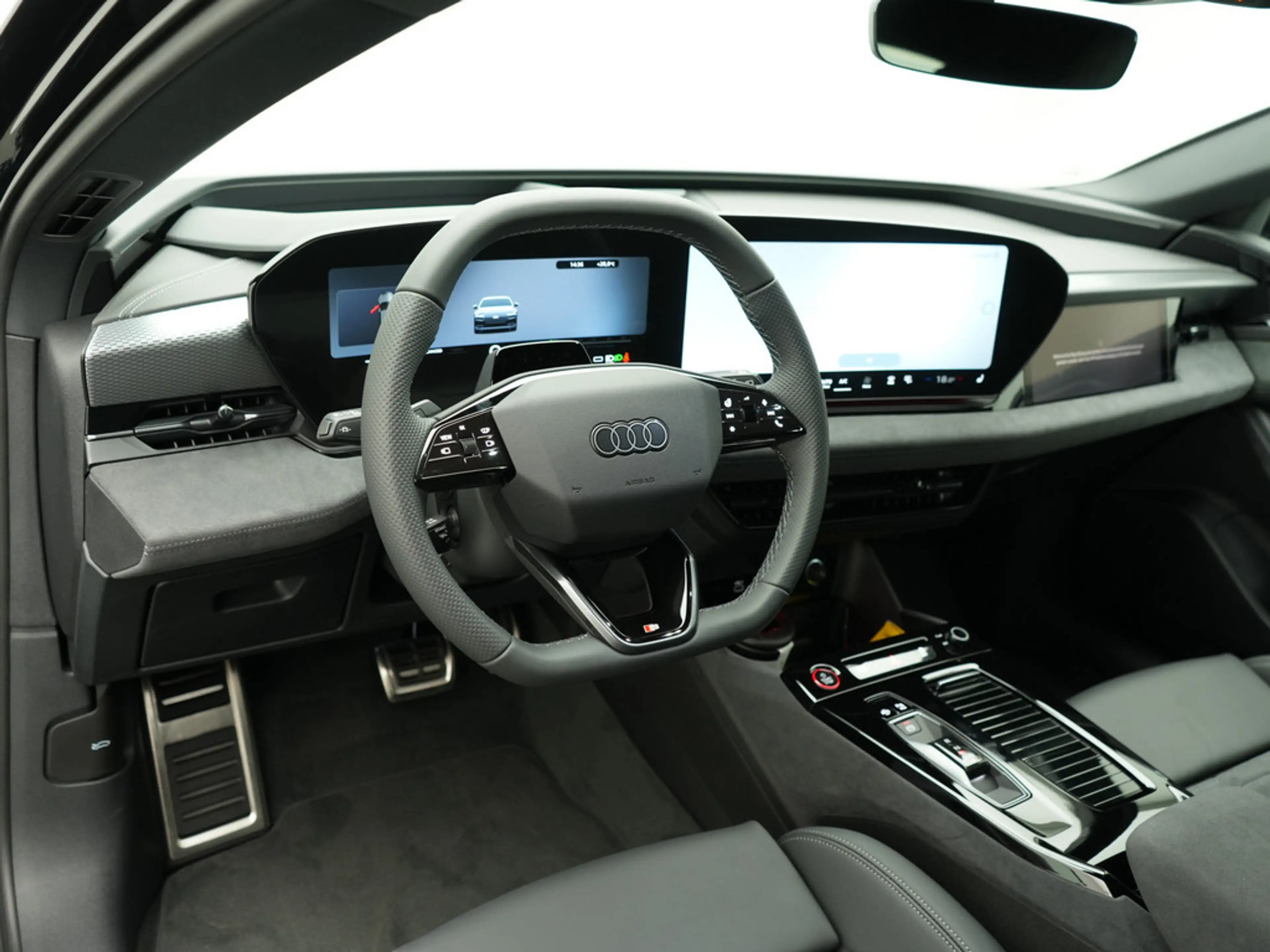Audi A6 e-tron Avant performance S line business — photo 8