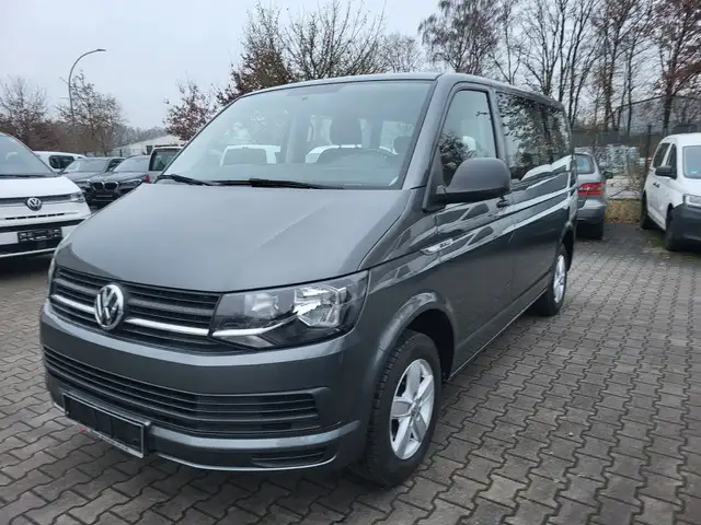 Volkswagen T6 Multivan 2,0 TDI ,,Trendline"
