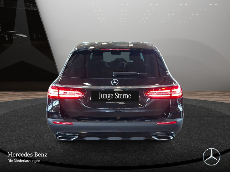 Mercedes-Benz E 450 T 4M AVANTG+NIGHT+PANO+AHK+MULTIBEAM+FAHRASS — photo 9