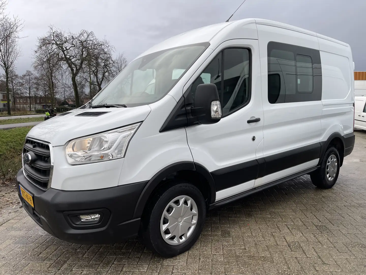 Ford Transit 350 2.0 TDCI 170pk L2H2 DC 6 persoons Trend RWD / Blanco - 1