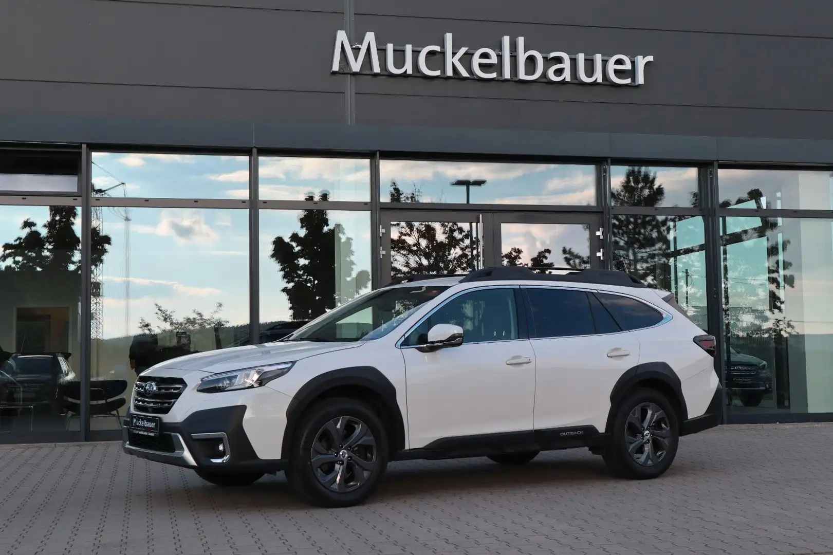 Subaru OUTBACK 2.5i EDITION TREND40 Lineartronic Weiß - 1