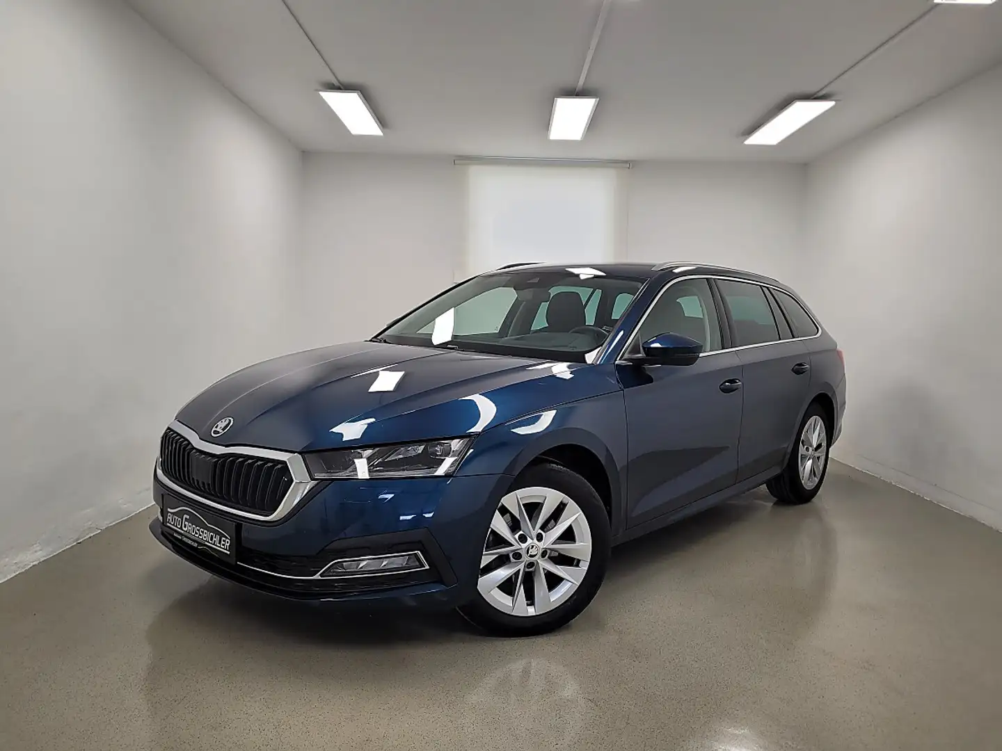 Skoda Octavia Combi 2,0 TDI Style DSG AHK, ACC, Headup, Matri... Blau - 2