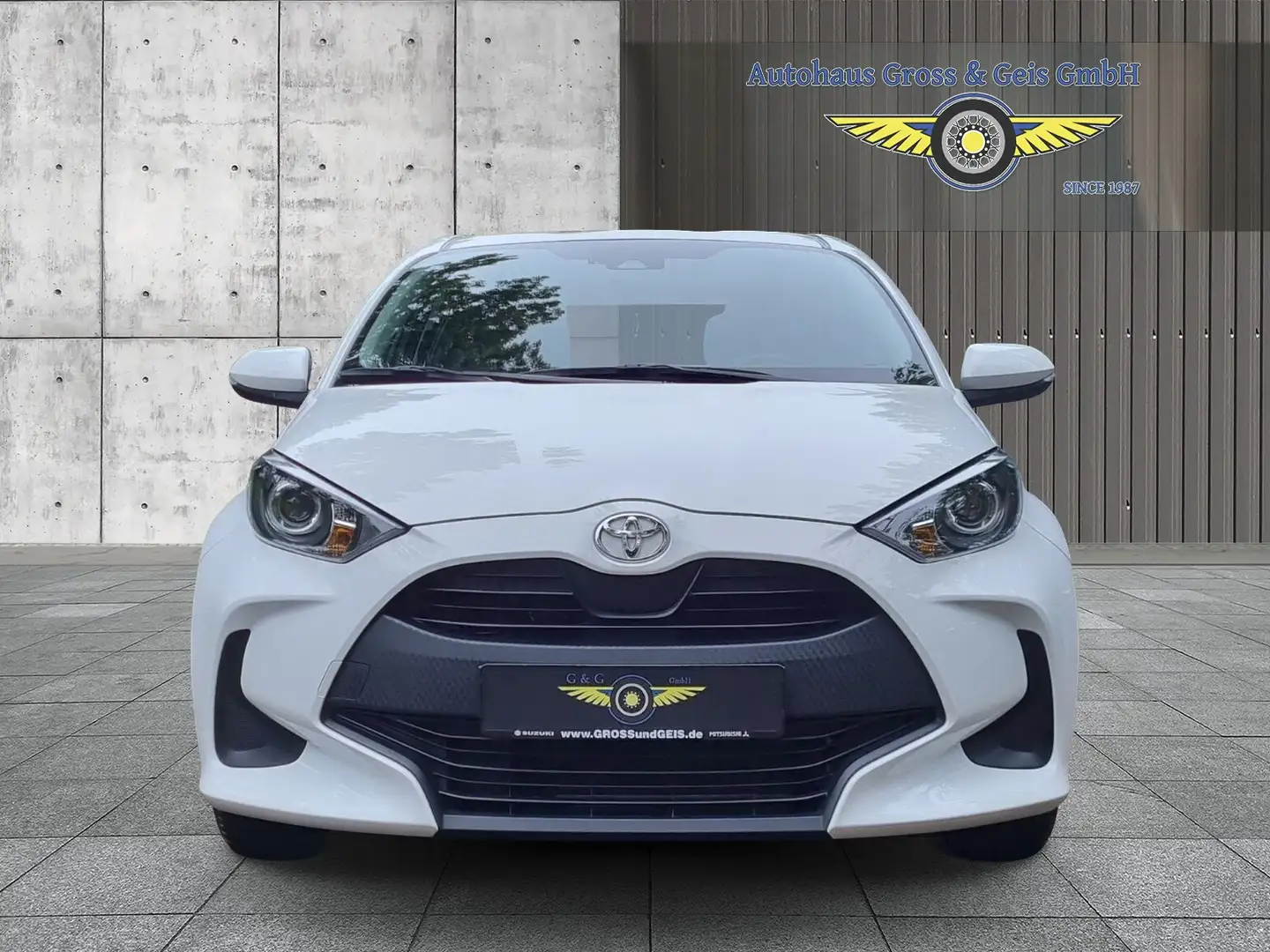 Toyota Yaris Comfort Garantie Garantie Top Zustand Weiß - 1