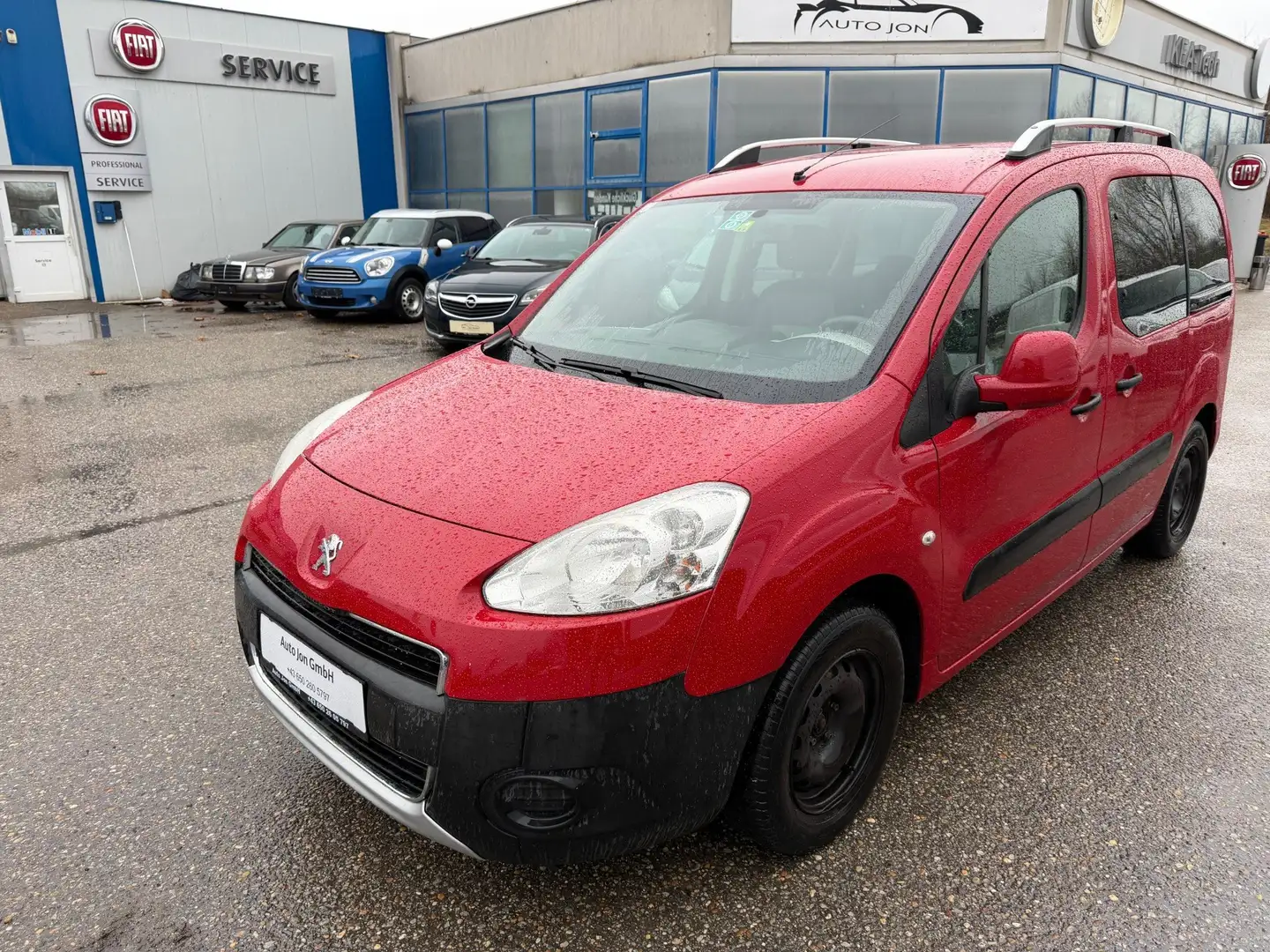 Peugeot Partner Tepee Lion Edition 1,6 e-HDi 92 FAP, guter Zustand Rot - 1