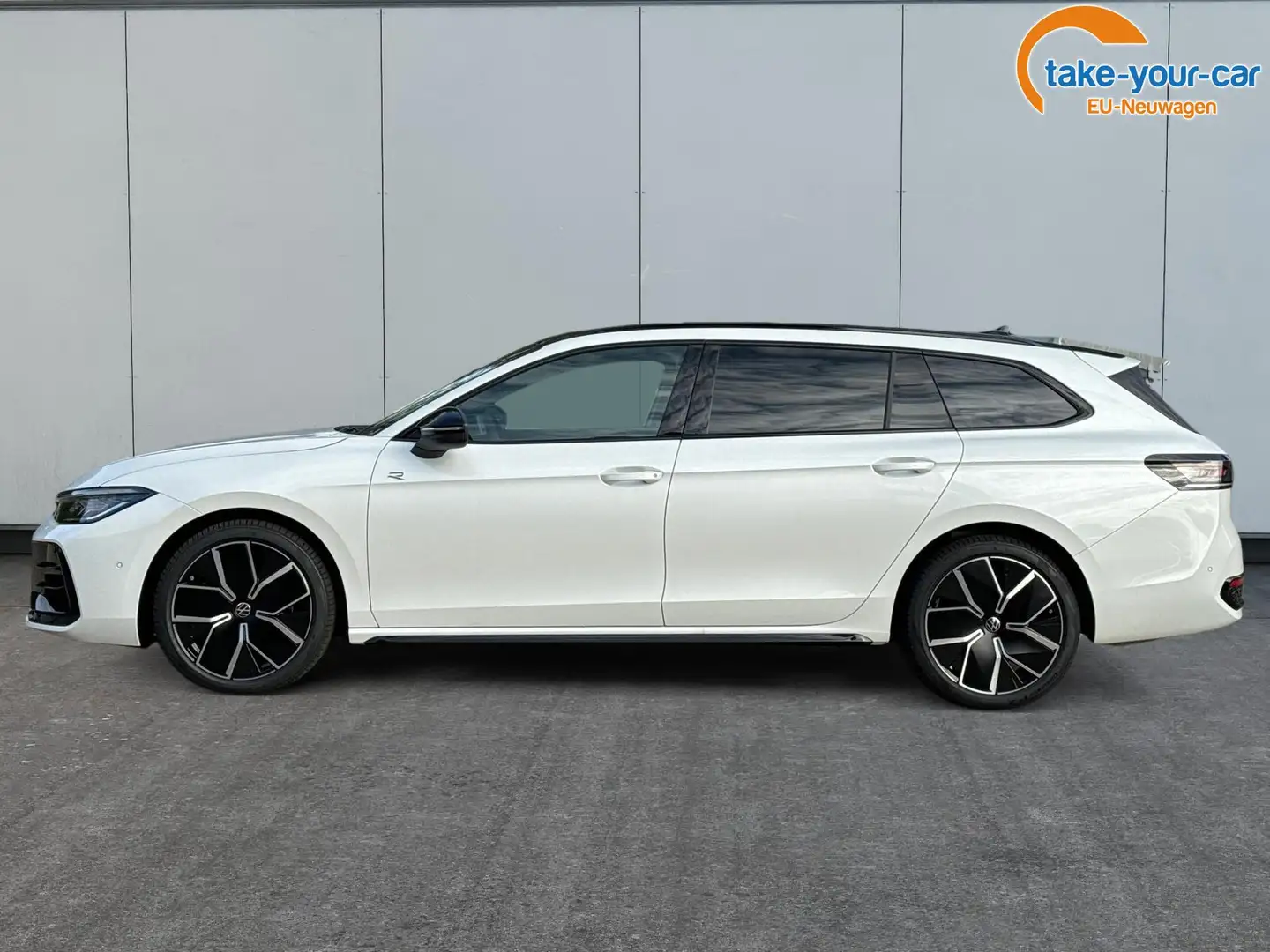 Volkswagen Passat Variant R-Line UVP: 77.210,- LEDER+PANO+AHK+19"ALU+H&K+... Bianco - 2