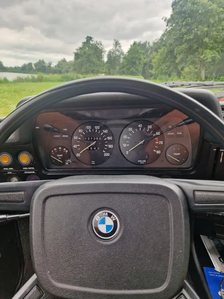 BMW 320, foto 7