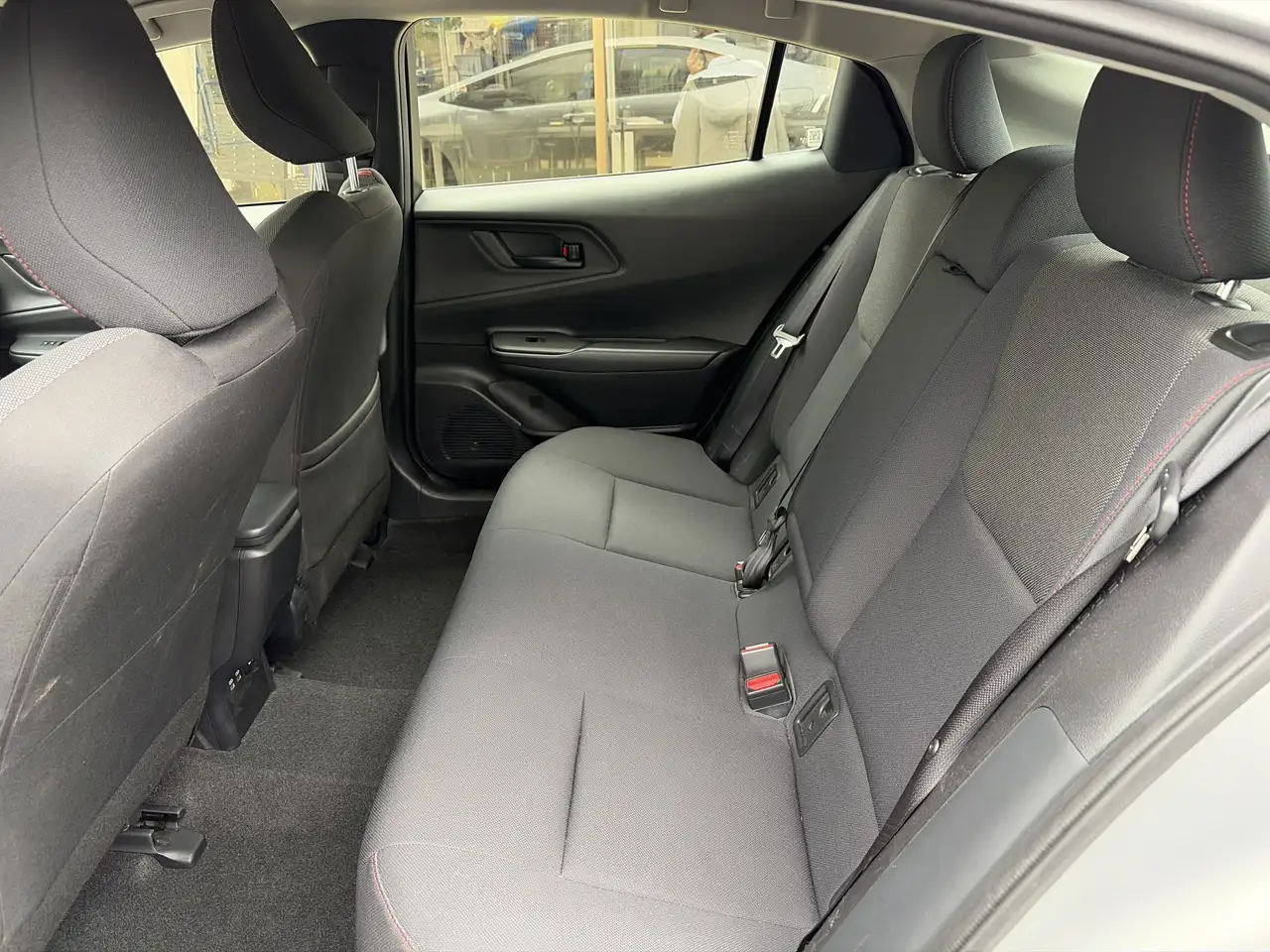 Toyota Prius снимка Toyota Prius