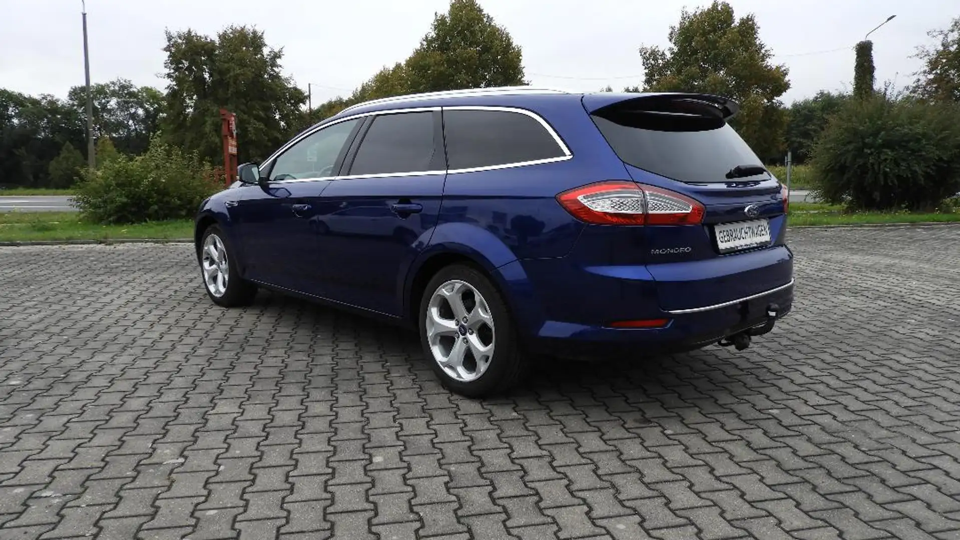 Ford Mondeo Turnier 1.6 EcoBoost Business Edition Bleu - 2