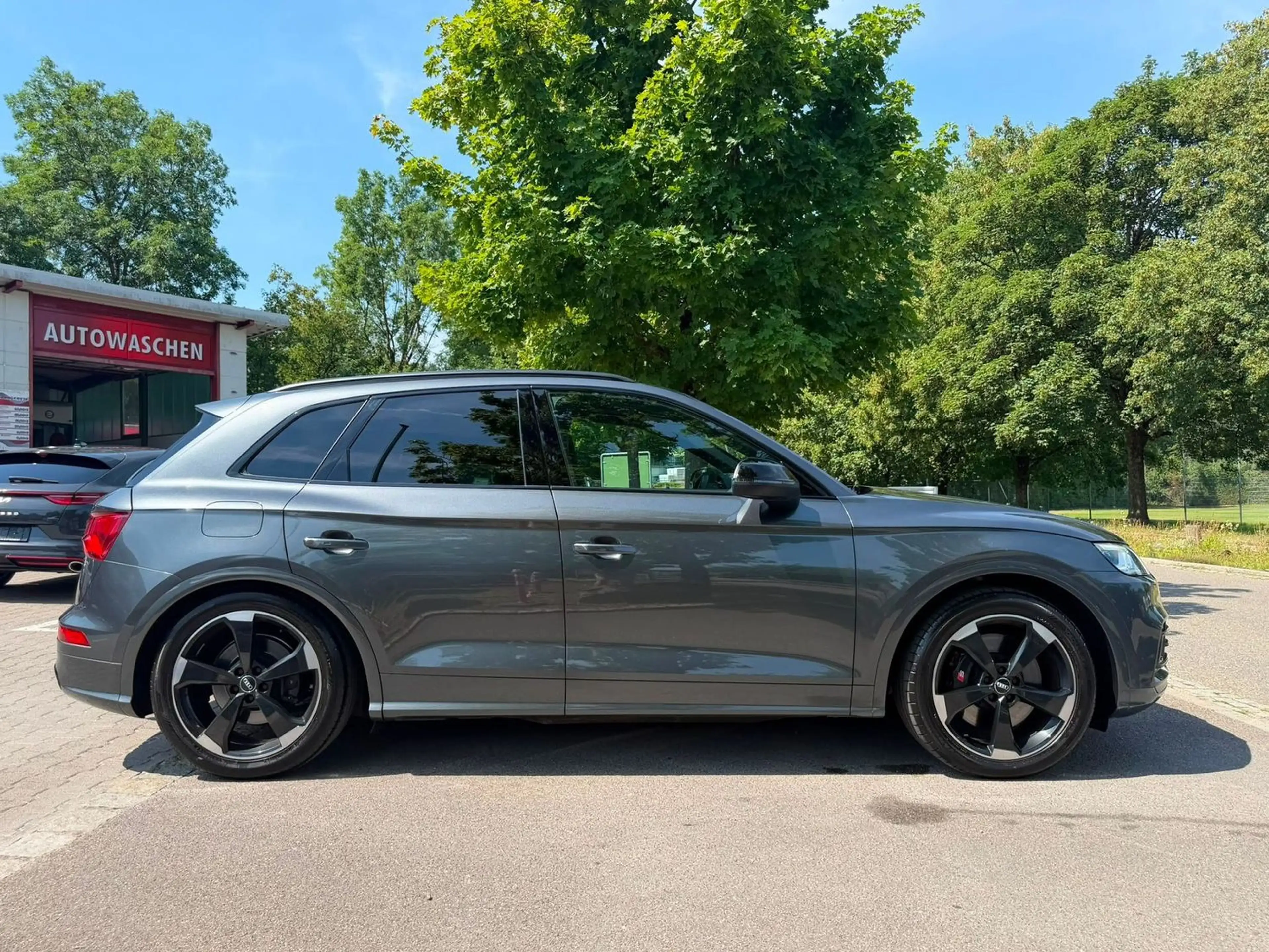 Audi SQ5 3.0 TDI Quattro/AHK/Kam/Nav/Digital/Pano — photo 8