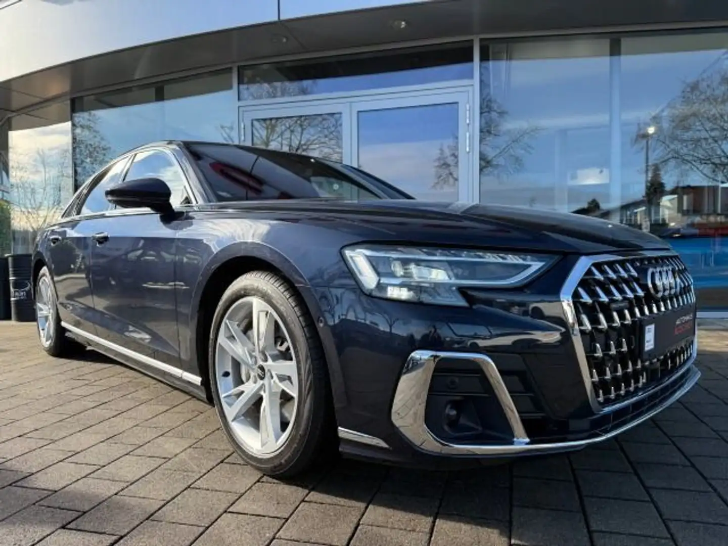 Audi A8 55 TFSI quattro Pano/Standh./B&O/HuD/Assist.P Blau - 2