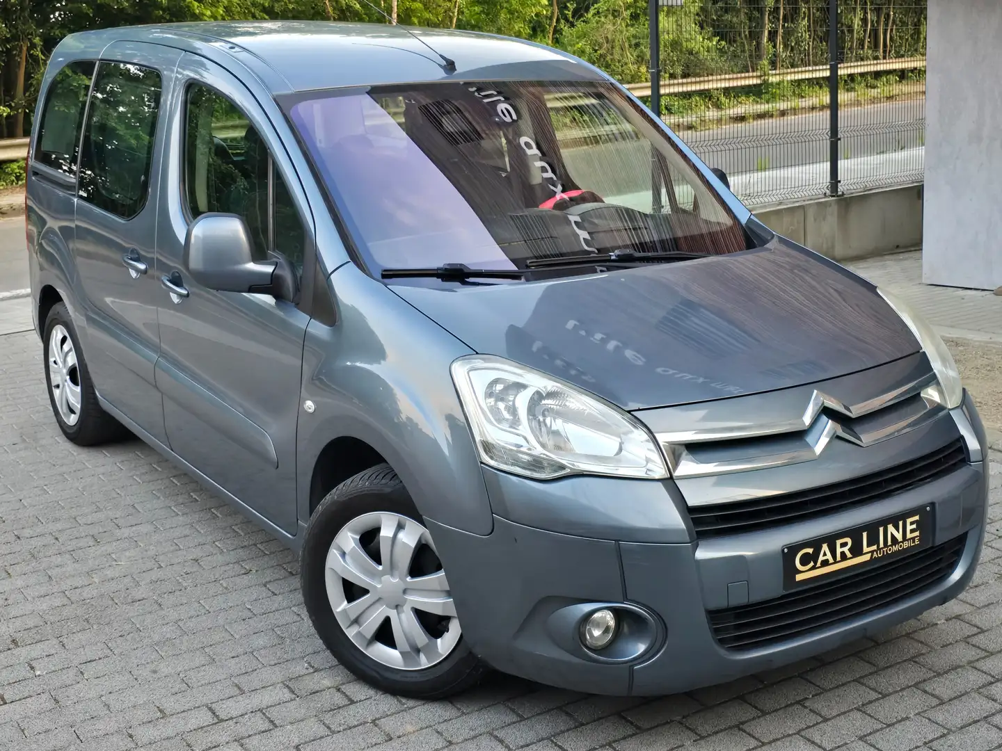 Citroen Berlingo 1.6 HDi MULTISPACE / AIRCO / 1°PROPRIÉTAIRE Gris - 1