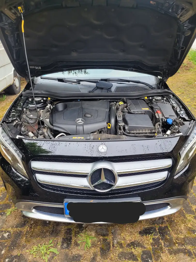 Mercedes-Benz GLA 220 GLA 220 CDI 7G-DCT Urban Negru - 2