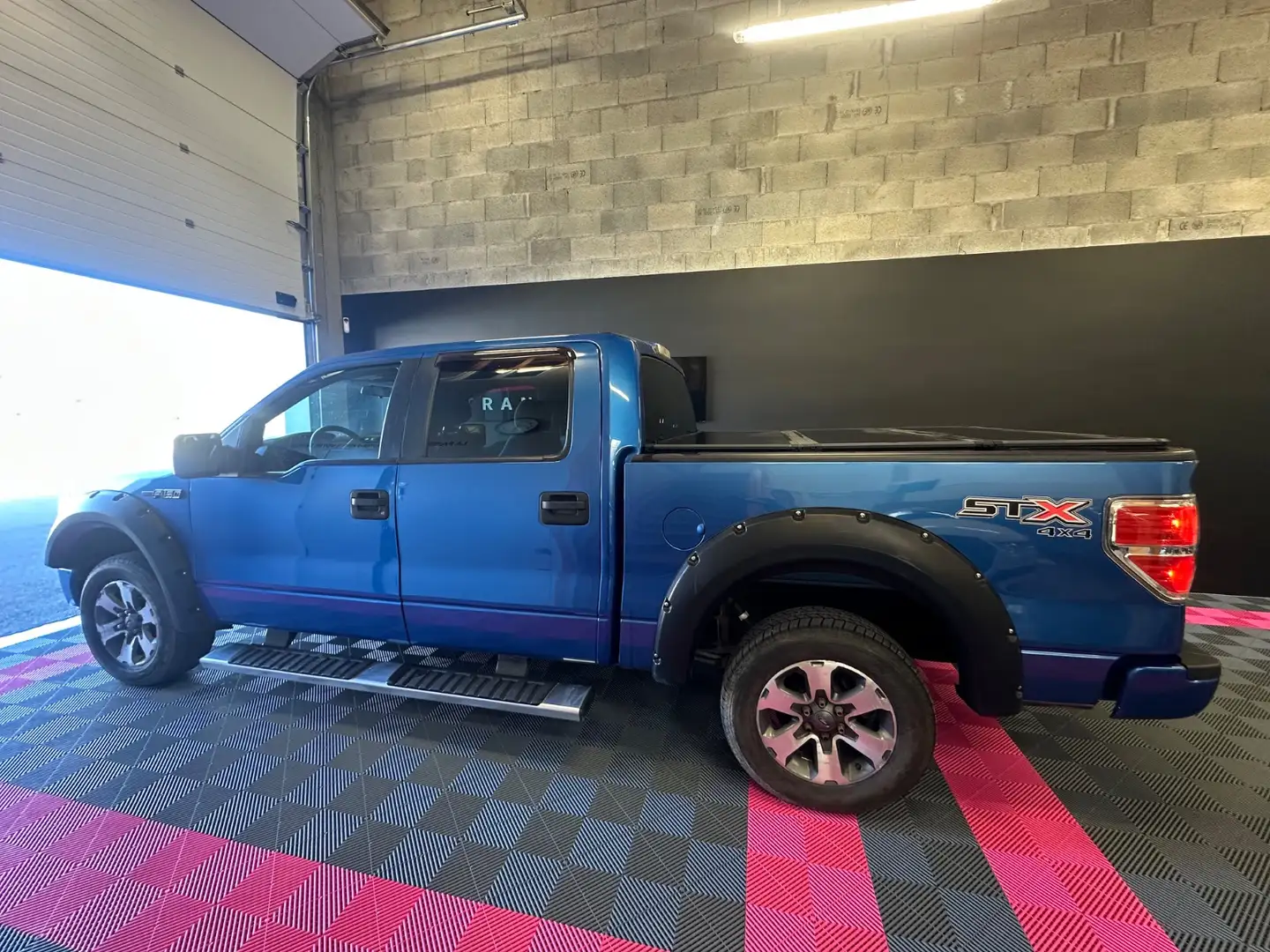 Ford F 150 SUPER CREW STX Azul - 2