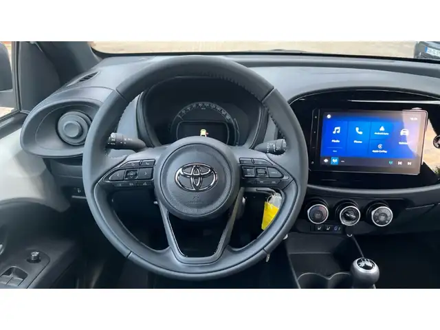 Toyota Aygo X view 9