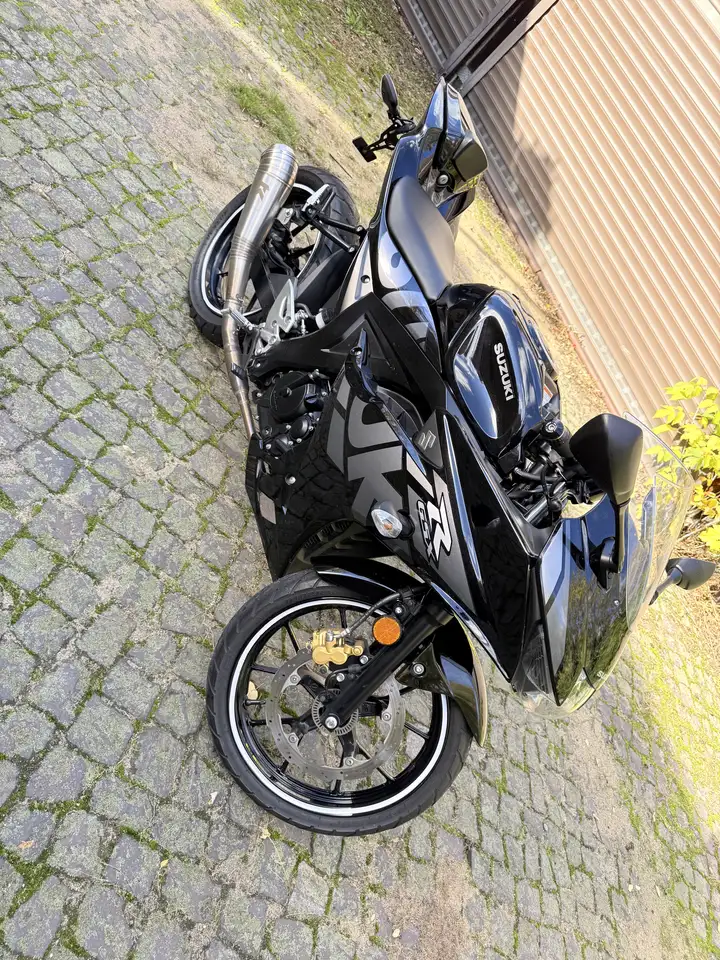 Suzuki GSX-R 125