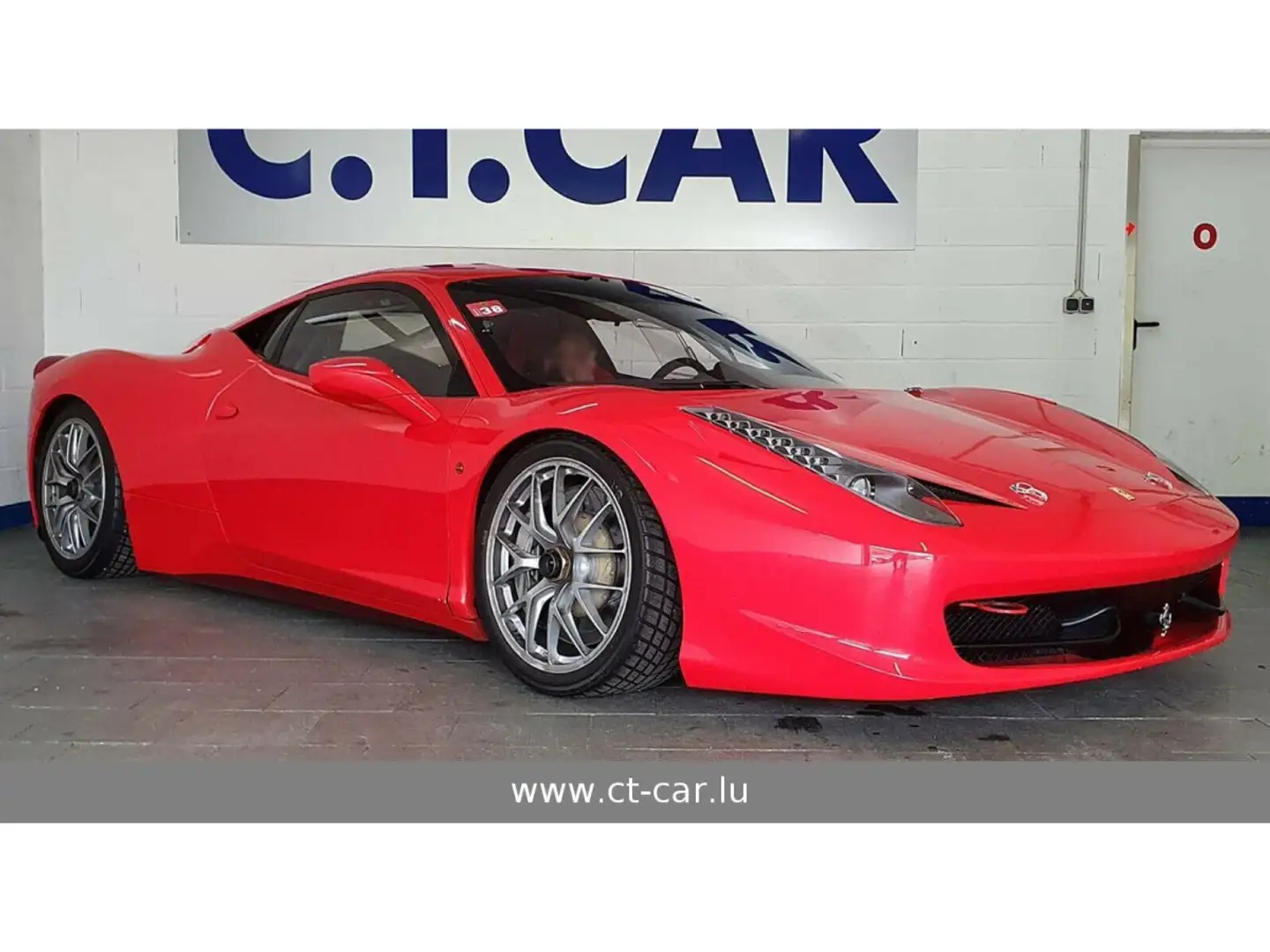 Ferrari 458 Italia Challenge Rot - 1