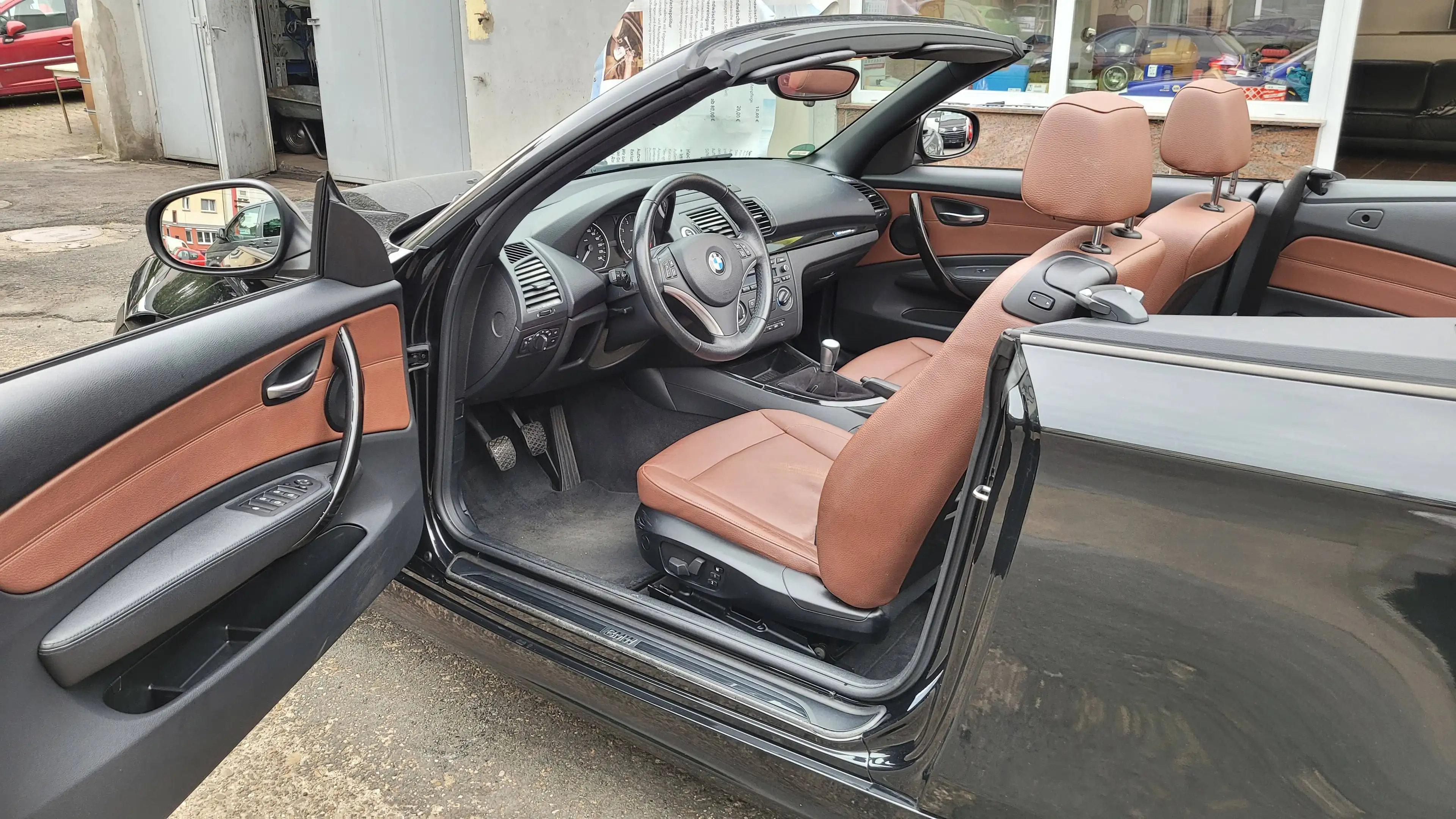 BMW 118 i Cabrio M-Paket*Sport*Alu*Leder*Memory*PDC*SH*AUX — photo 19