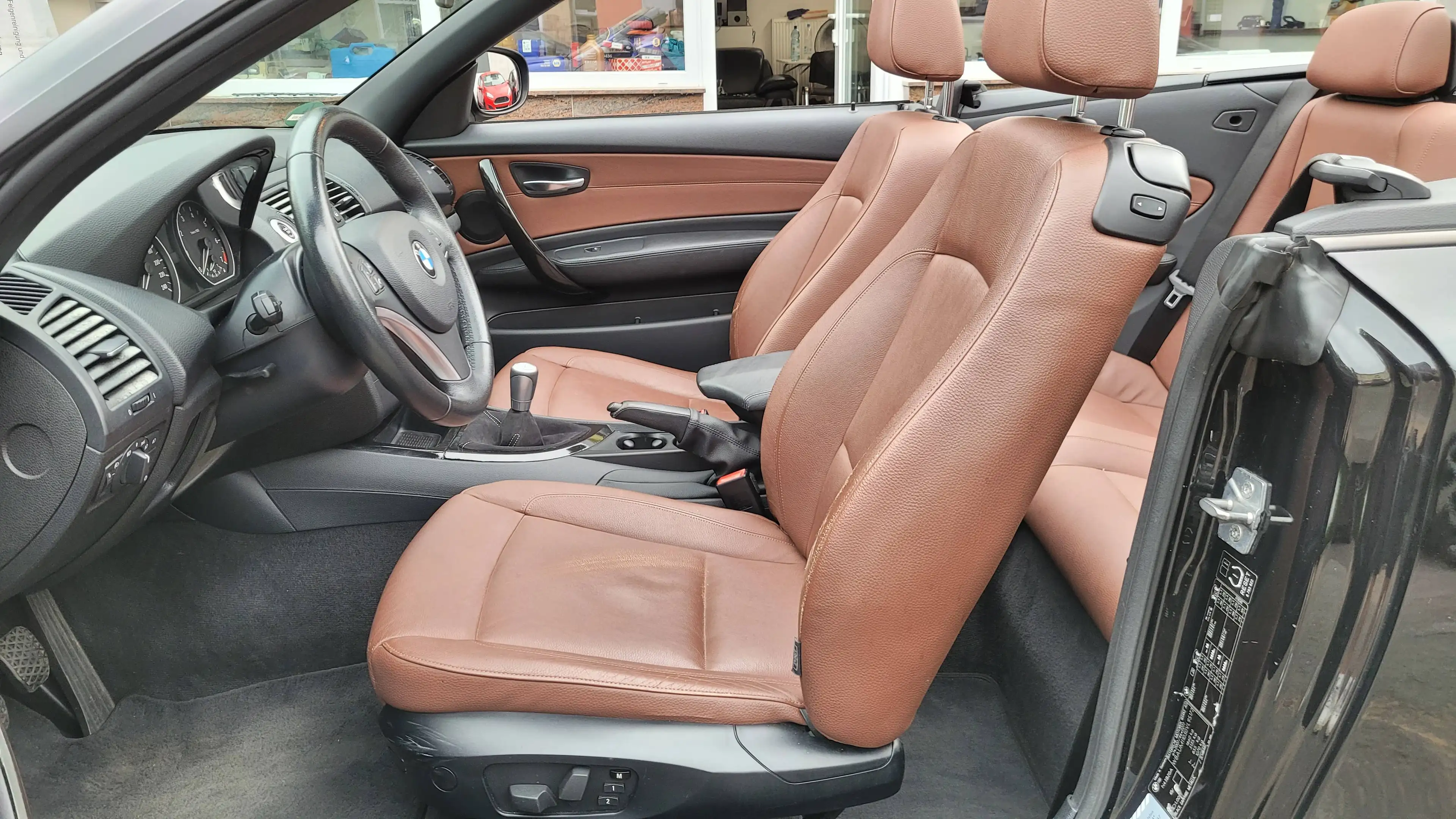 BMW 118 i Cabrio M-Paket*Sport*Alu*Leder*Memory*PDC*SH*AUX — photo 20