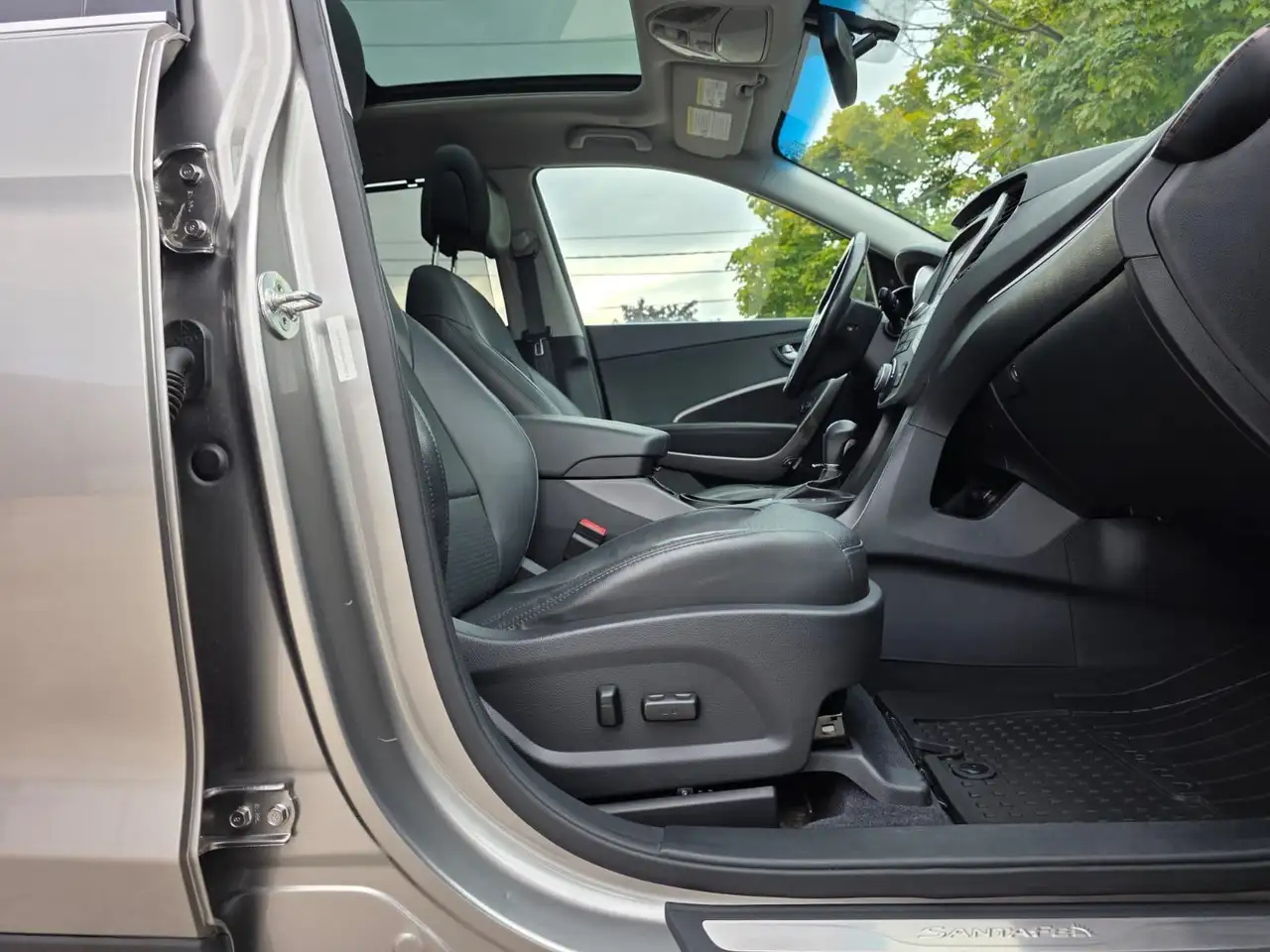 Hyundai SANTA FE снимка Hyundai SANTA FE