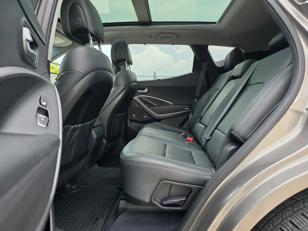 Hyundai SANTA FE снимка Hyundai SANTA FE